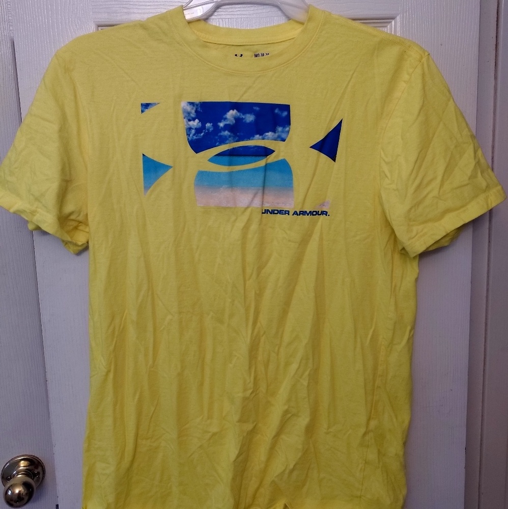 Mens Under Armour Yellow Beach Short Sleeve Tee